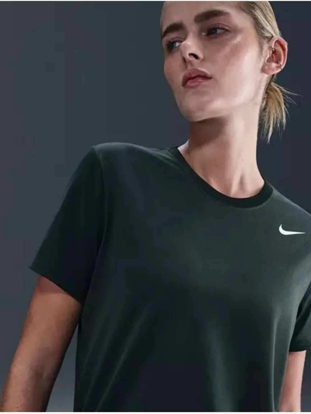 Nike One Dri-FIt Women's Legend Tee In Seaweed, NWT